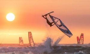 Surfing at Tableview, South Africa on February 6th 2017